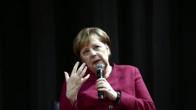 Nazismo, Merkel ad Atene: Germania responsabile