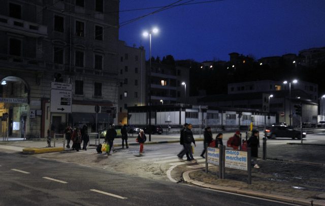 Ancona, evacuate 12mila persone per il disinnesco di una bomba inesplosa