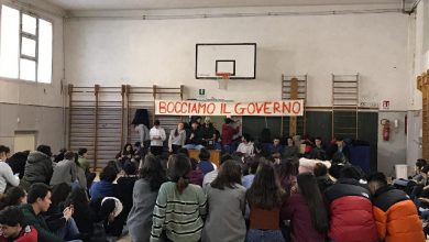 Venerdì gli studenti di Roma scenderanno in piazza per la manifestazione nazionale contro il nuovo esame di maturità e i tagli alla scuola