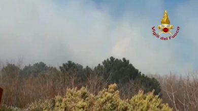 incendio sul monte Serra