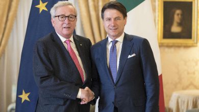 Juncker attacca: alcuni ministri sono bugiardi