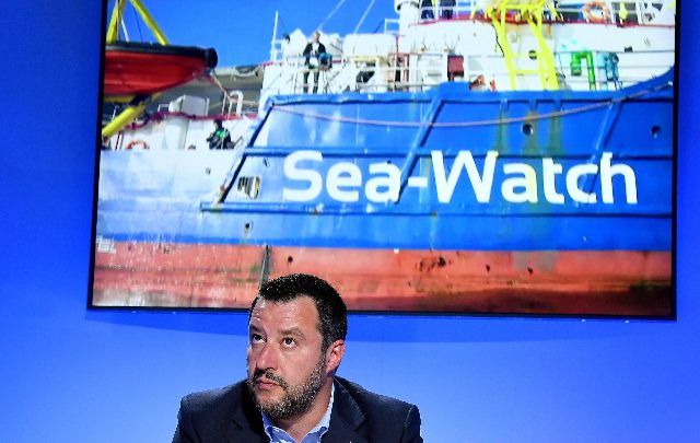 sea watch salvini migranti
