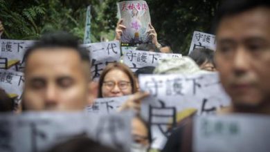 Hong Kong insegnanti in marcia